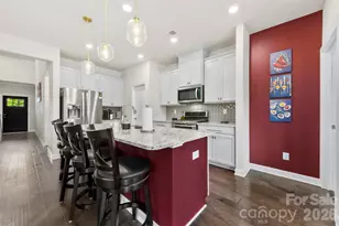 5727 Lavaux Ct, Charlotte, NC 28214 - Photo 10