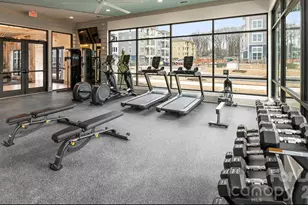 2546 Perimeter Pointe Pkwy, Charlotte, NC 28217 - Photo 28