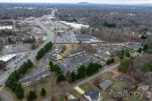 2705 N Center St, Hickory, NC 28601 - Photo 24