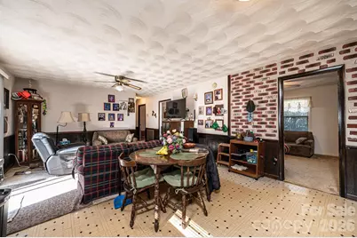 2347 Plainfield Drive, Conover, NC 28613 - Photo 38