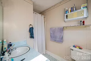 2347 Plainfield Dr, Conover, NC 28613 - Photo 28