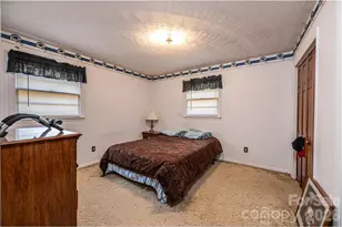 2347 Plainfield Dr, Conover, NC 28613 - Photo 42