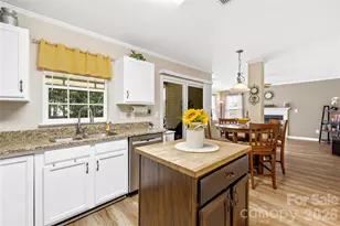 109 Plainview Ct, Mooresville, NC 28115 - Photo 12