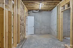 225 Aurora Ln, Tryon, NC 28782 - Photo 36