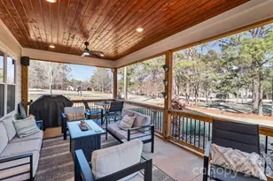 401 Grand Harbor Blvd, Ninety Six, SC 29666 - Photo 4