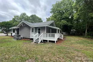 408 E 3rd Ave, Gastonia, NC 28054 - Photo 16