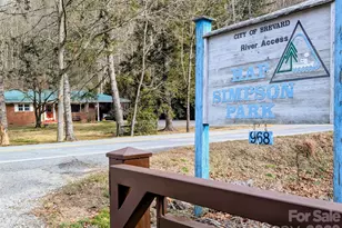 979 Greenville Hwy, Brevard, NC 28712 - Photo 4