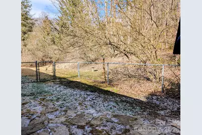 979 Greenville Highway, Brevard, NC 28712 - Photo 28