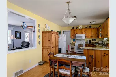 979 Greenville Highway, Brevard, NC 28712 - Photo 12