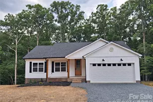 128 Hedgeline Dr, Troy, NC 27371 - Photo 1
