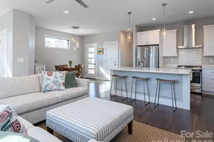 89 Vance Cres Ext, Asheville, NC 28806 - Photo 8