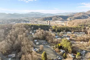 62 Mitchell St, Canton, NC 28716 - Photo 44