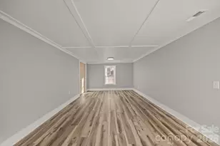 62 Mitchell St, Canton, NC 28716 - Photo 26