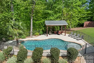 860 Arrow Point Ln, Davidson, NC 28036 - Photo 2