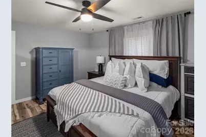 127 Walt Drive, Hendersonville, NC 28792 - Photo 16