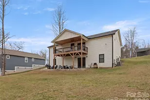 127 Walt Dr, Hendersonville, NC 28792 - Photo 28