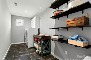 127 Walt Dr, Hendersonville, NC 28792 - Photo 32