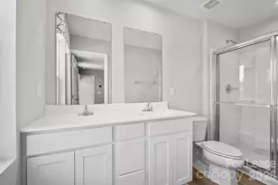 8040 Mulberry Gln Ln, Charlotte, NC 28215 - Photo 22