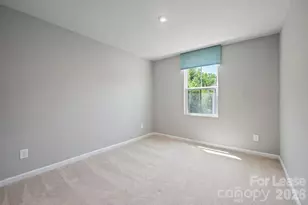 8040 Mulberry Gln Ln, Charlotte, NC 28215 - Photo 24