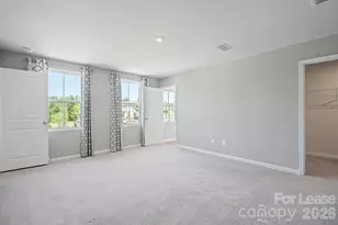 8040 Mulberry Gln Ln, Charlotte, NC 28215 - Photo 18