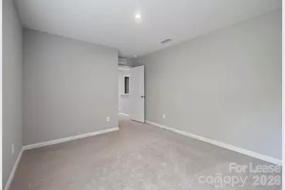 8040 Mulberry Glen Lane, Charlotte, NC 28215 - Photo 20