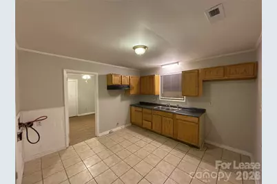 2518 Lasalle Street, Charlotte, NC 28216 - Photo 4