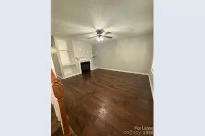 1491 20th Avenue NE, Hickory, NC 28601 - Photo 2