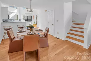 14621 Waterside Dr, Charlotte, NC 28278 - Photo 2