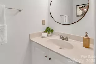 14621 Waterside Dr, Charlotte, NC 28278 - Photo 16