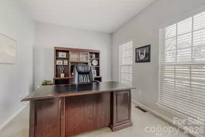 4123 Meadowview Hills Drive, Charlotte, NC 28269 - Photo 4