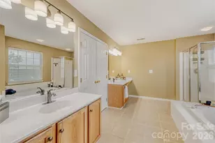 4123 Meadowview Hills Dr, Charlotte, NC 28269 - Photo 20