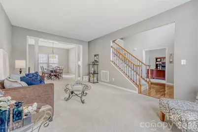4123 Meadowview Hills Drive, Charlotte, NC 28269 - Photo 6