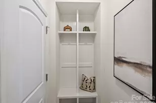 19214 Hawk Haven Ln, Charlotte, NC 28278 - Photo 18