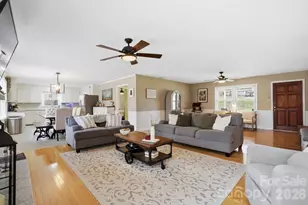 3228 Springfield Dr, Lincolnton, NC 28092 - Photo 12