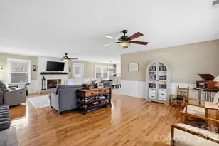 3228 Springfield Dr, Lincolnton, NC 28092 - Photo 6