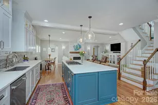 1825 Lombardy Cir, Charlotte, NC 28203 - Photo 6
