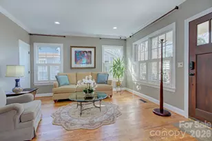 1825 Lombardy Cir, Charlotte, NC 28203 - Photo 12