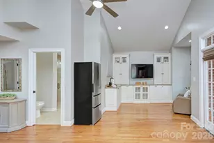 1825 Lombardy Cir, Charlotte, NC 28203 - Photo 30