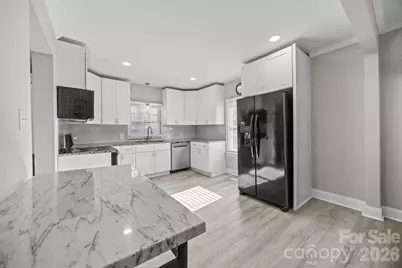211 Franklin Avenue, Kannapolis, NC 28081 - Photo 2