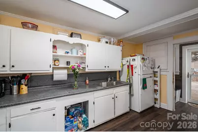 1063 W Hwy 150 Highway, Lincolnton, NC 28092 - Photo 10