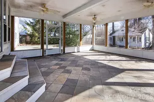 3800 Armitage Dr, Charlotte, NC 28269 - Photo 14