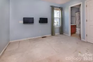 3800 Armitage Dr, Charlotte, NC 28269 - Photo 12