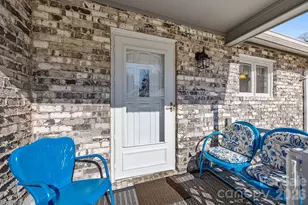 202 Wellington Hills Cir, Salisbury, NC 28147 - Photo 4