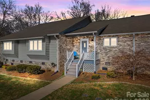 202 Wellington Hills Cir, Salisbury, NC 28147 - Photo 2