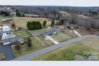 95 Chesterfield Drive, Taylorsville, NC 28681 - Photo 36