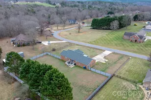 95 Chesterfield Dr, Taylorsville, NC 28681 - Photo 32