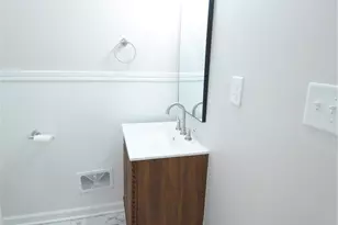 4201 University Dr, Charlotte, NC 28209 - Photo 30