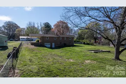 2576 Kingston Street, Newton, NC 28658 - Photo 22
