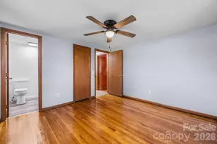 2576 Kingston St, Newton, NC 28658 - Photo 14