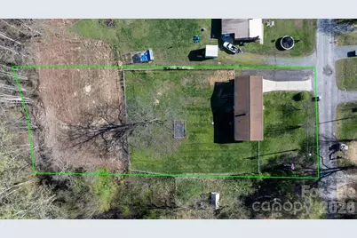 2576 Kingston Street, Newton, NC 28658 - Photo 24